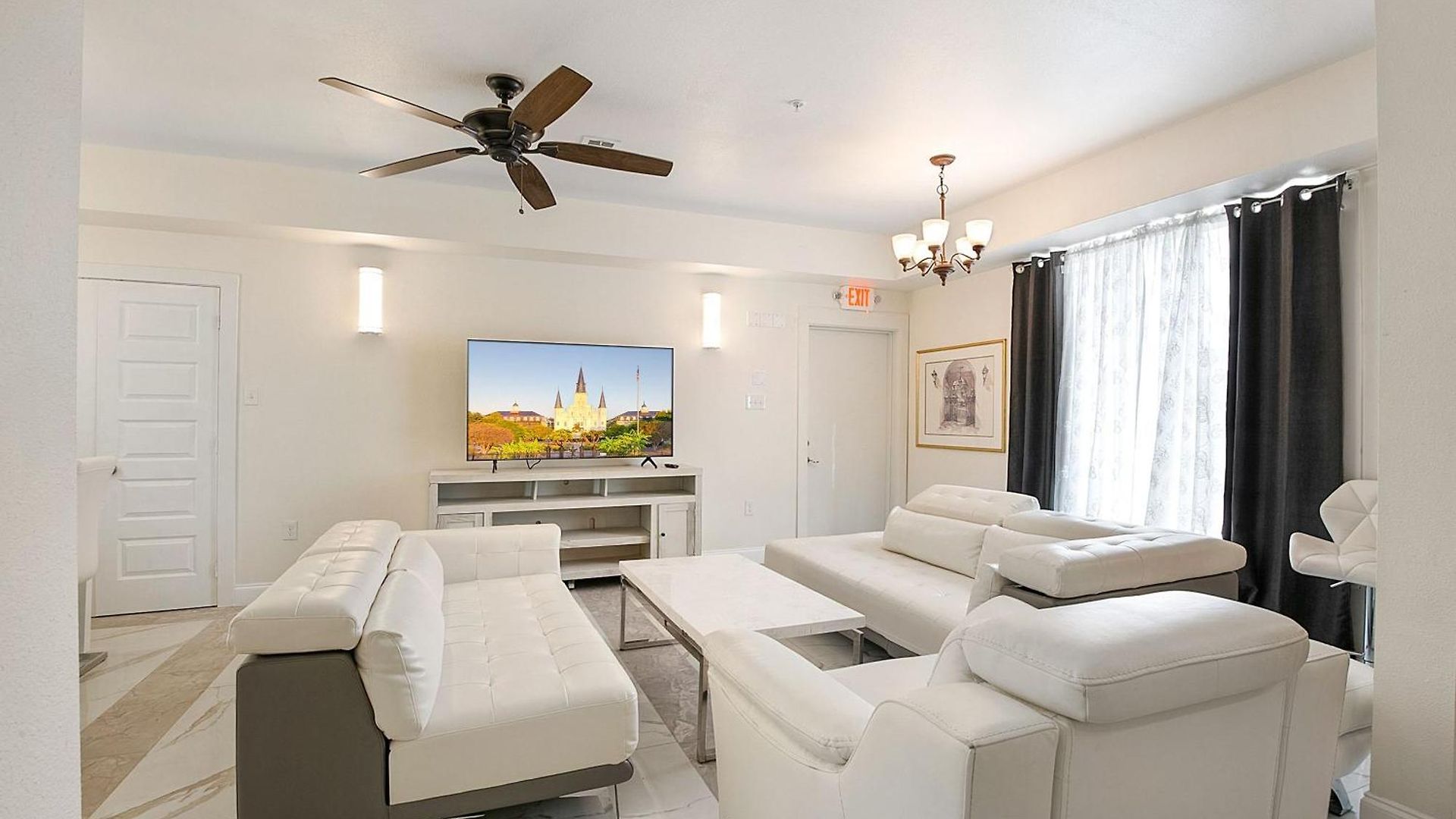 Stunning Close To French Quarter New Orleans