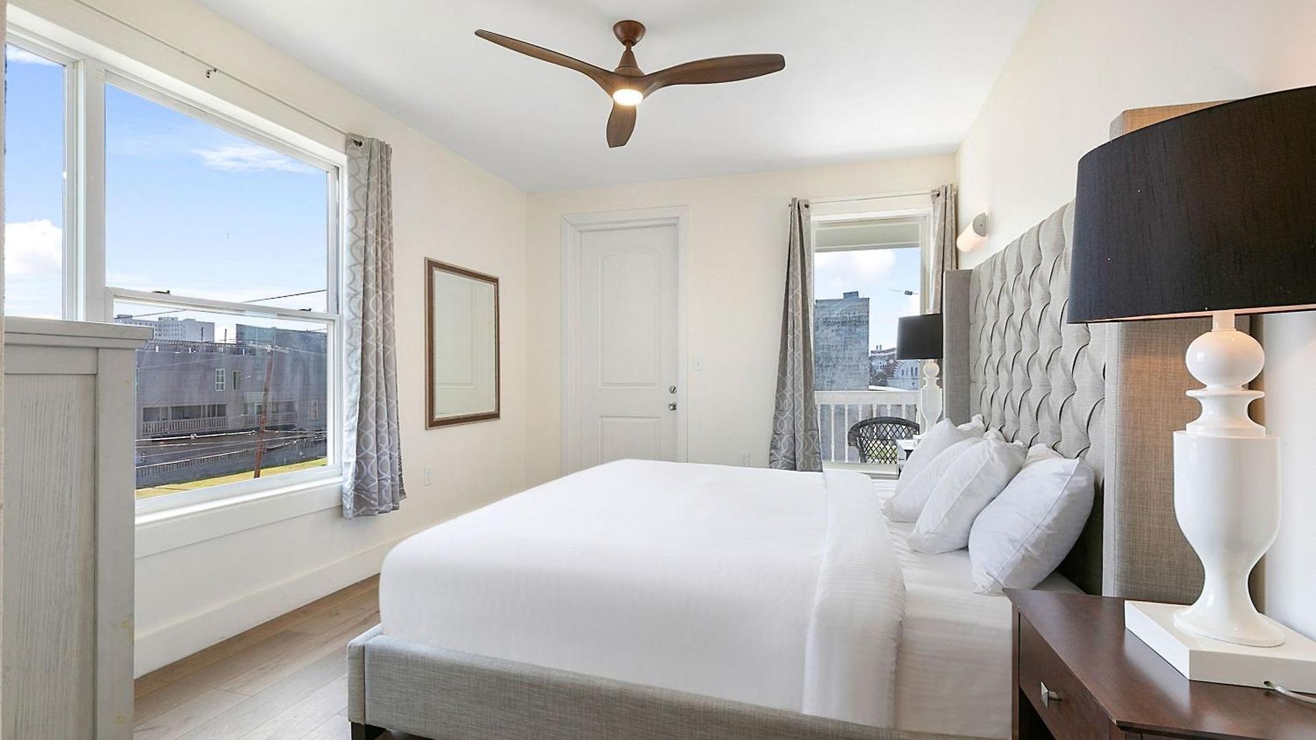 Stunning Close To French Quarter