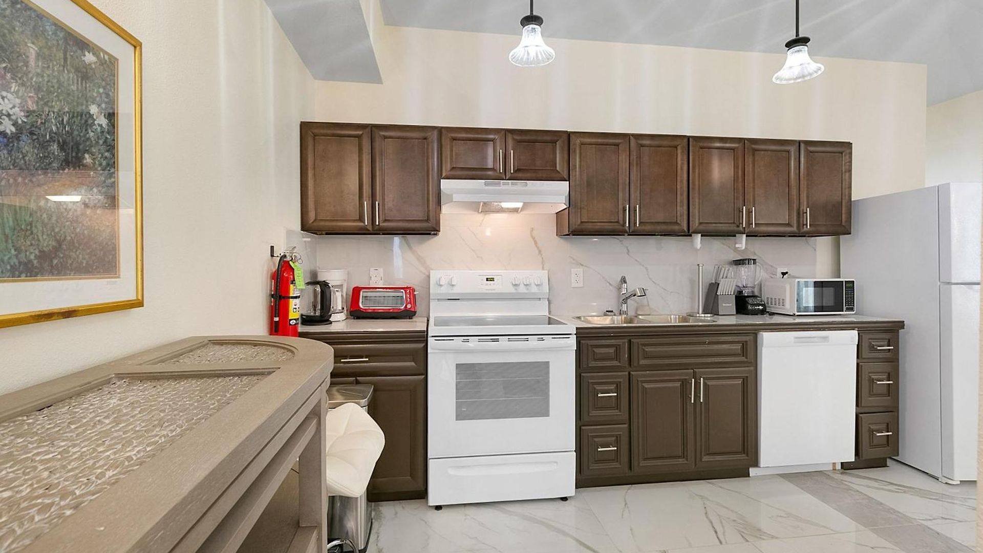 Stunning Close To French Quarter