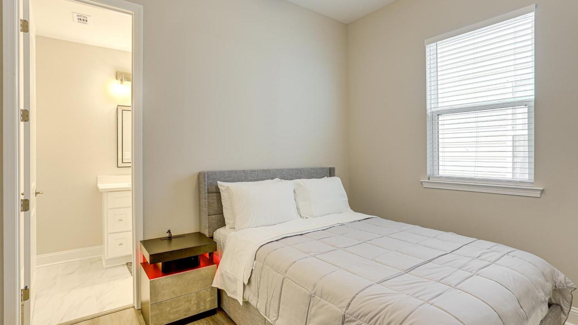 1 Mi To Caesars Superdome: Contemporary Nola Abode Holiday home New Orleans
