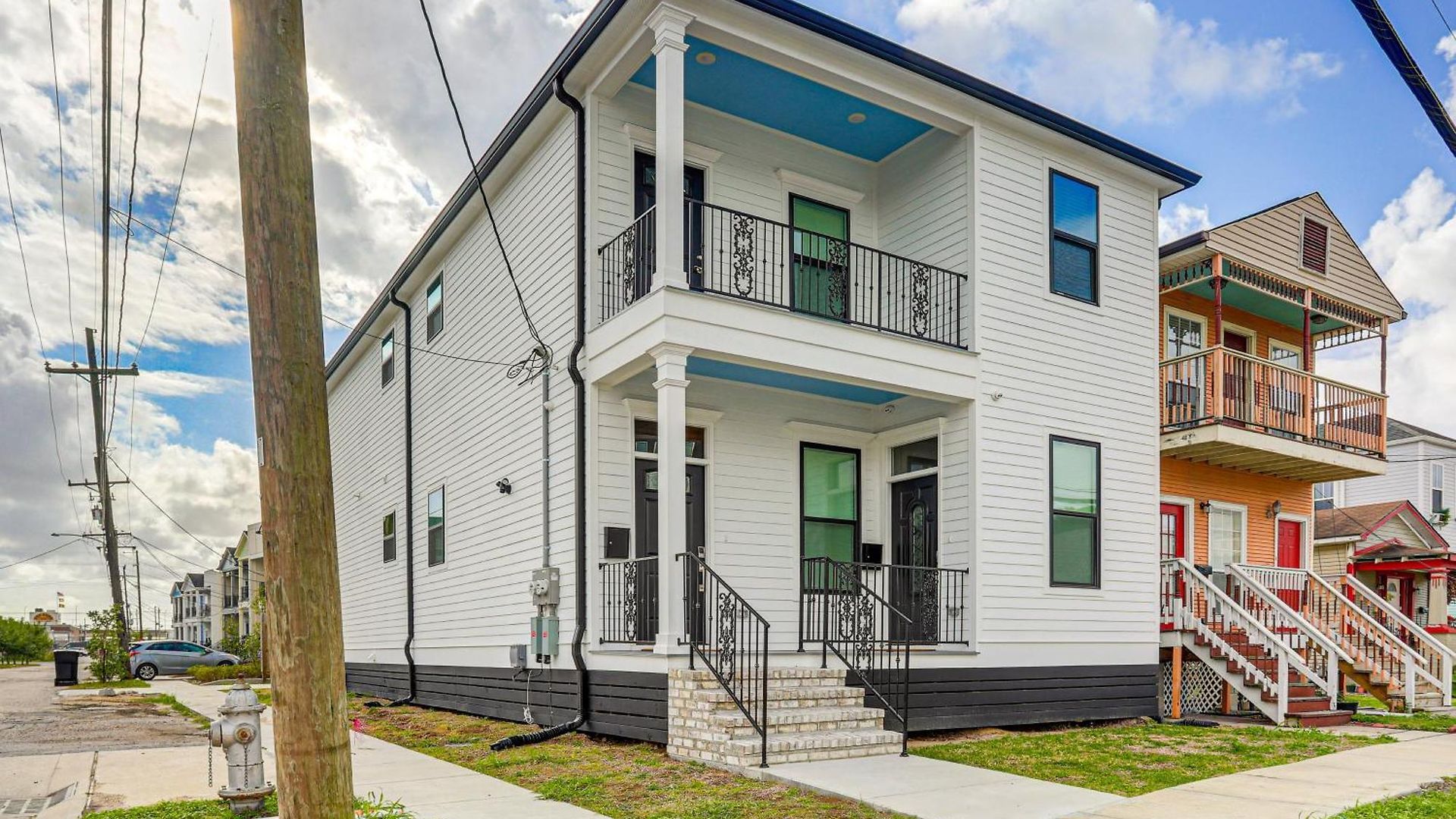 Holiday home 1 Mi To Caesars Superdome: Contemporary Nola Abode