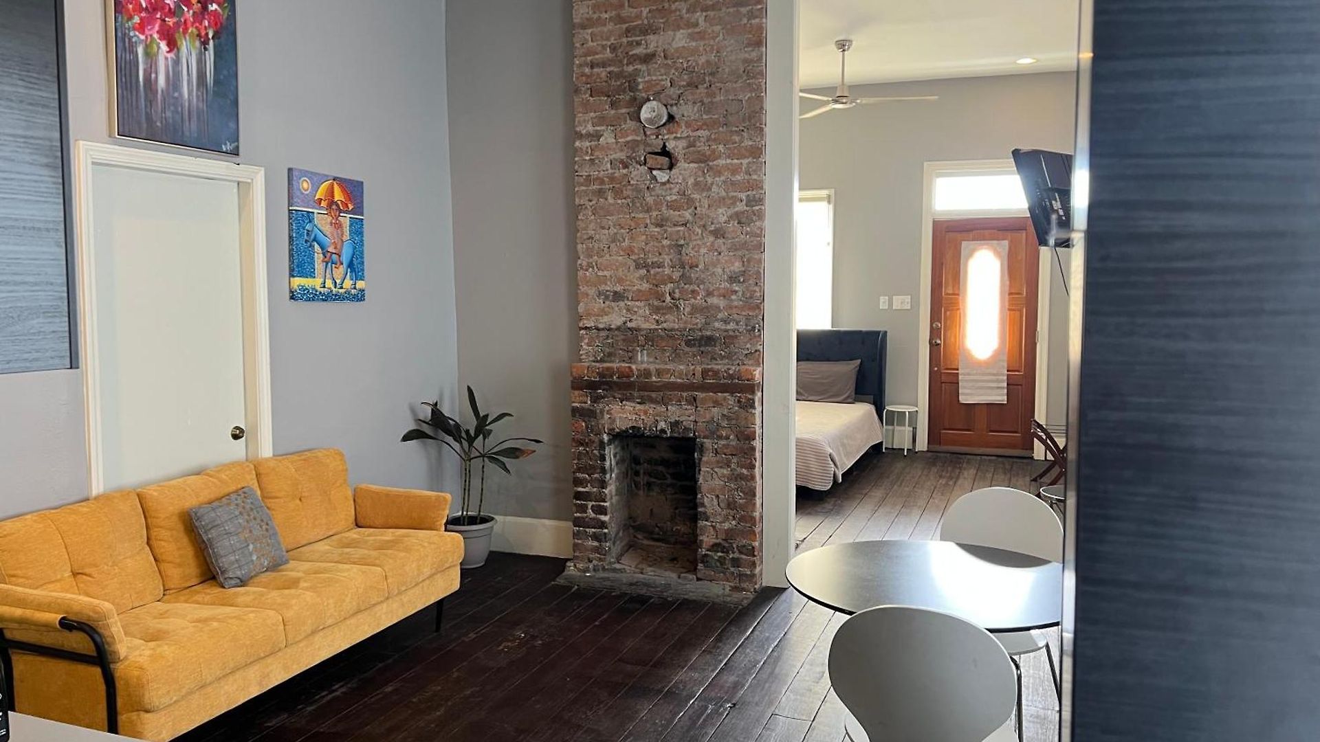 Modern 3 Apartment New Orleans