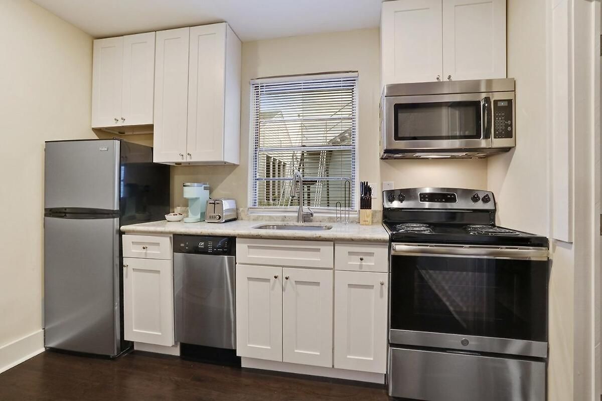 Apartment Cute 1bed Steps From French Q And Jazz Venues