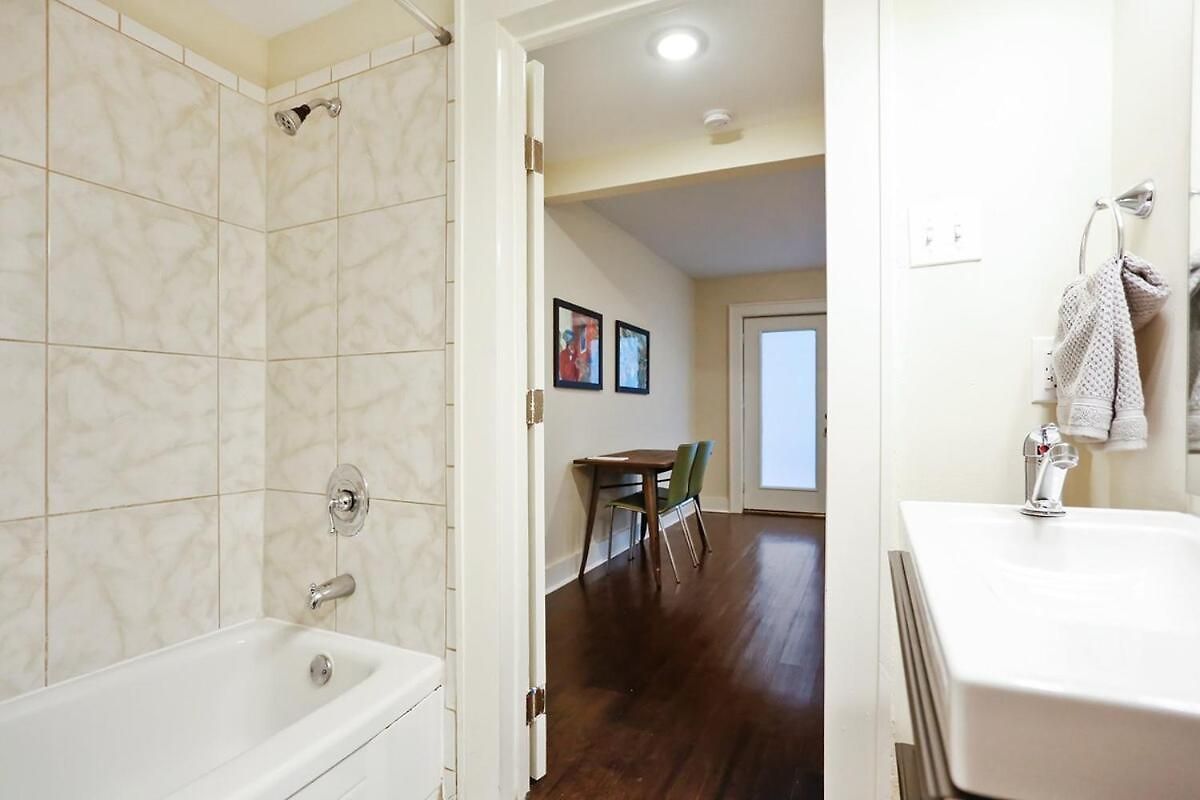 Cute 1bed Steps From French Q And Jazz Venues Apartment New Orleans