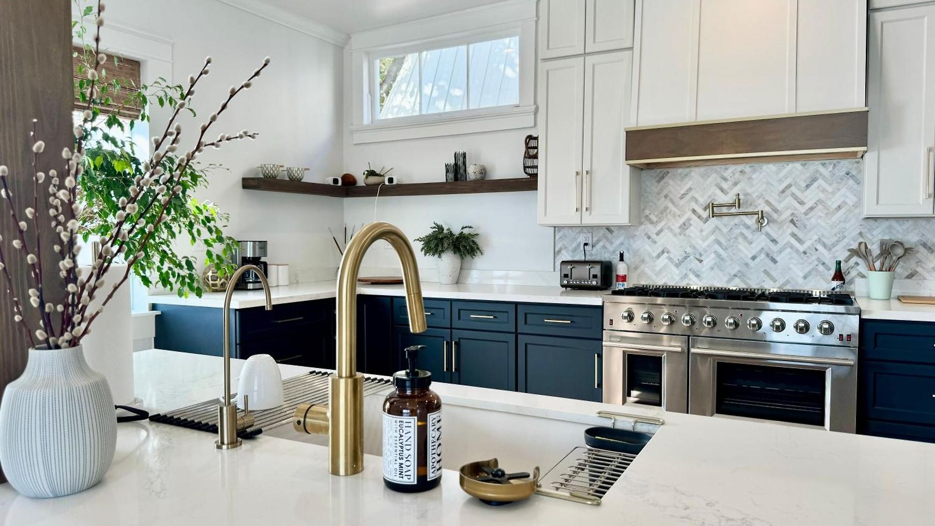Elegant Garden District 4br Holiday home *