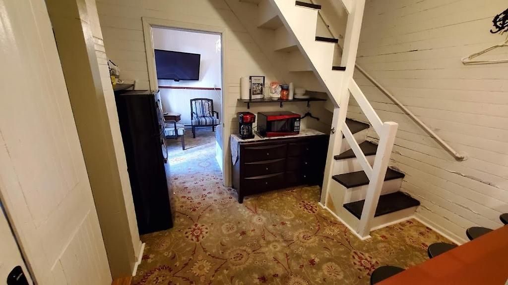 Walker Mansion On St Charles Ave - Unit 7 Apartment