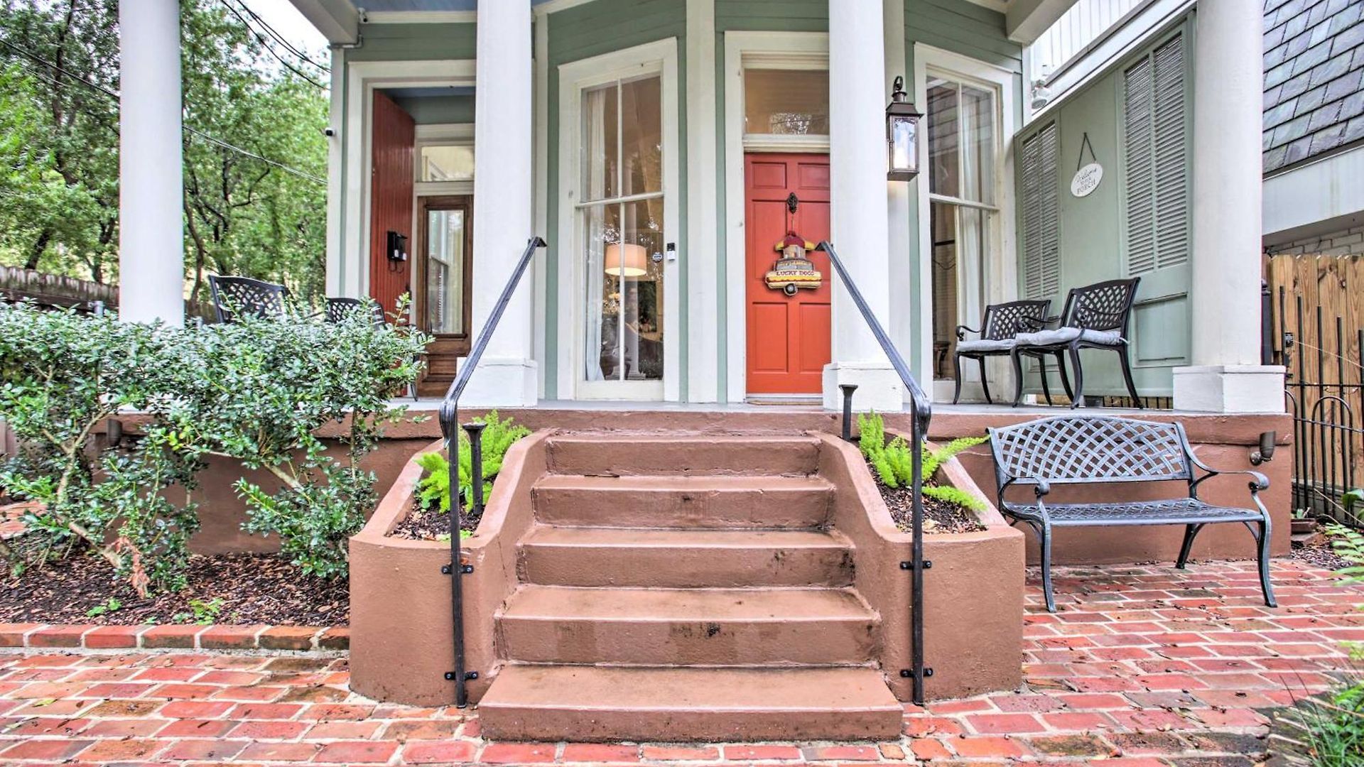 Perfect Location: Inviting Uptown Apt! * New Orleans