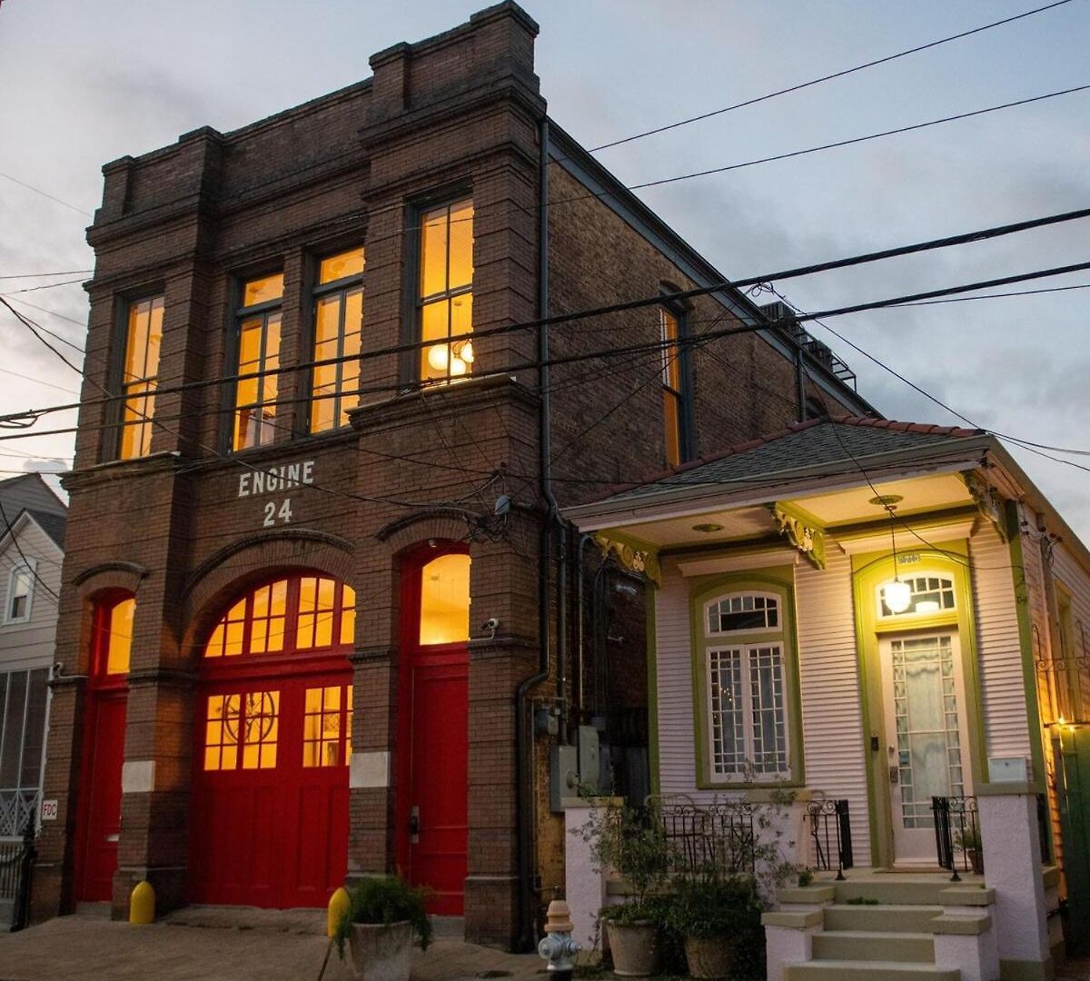 Engine 24 Firehouse 3* New Orleans