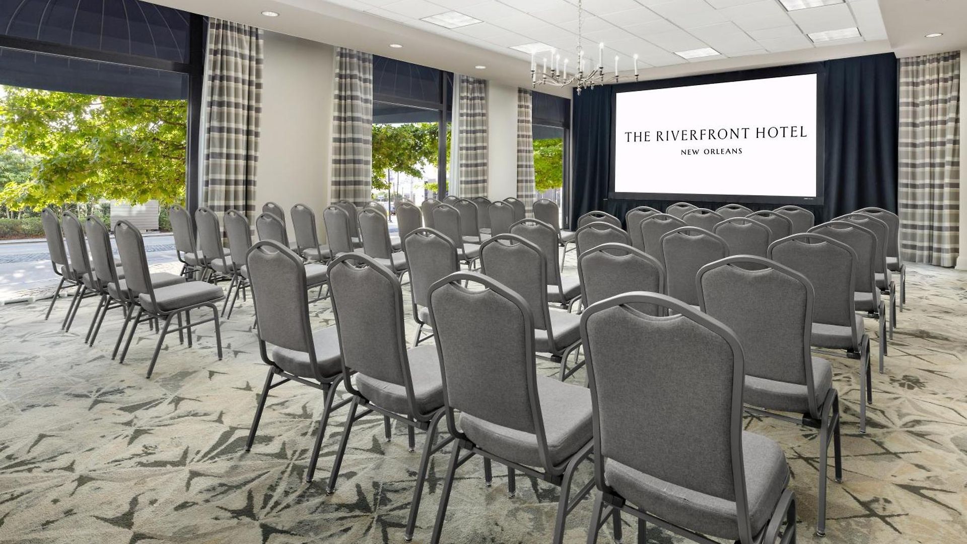 The Riverfront 4*