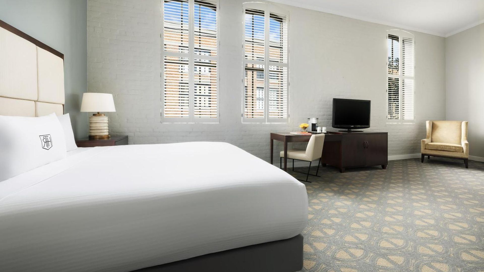 Hotel The Riverfront