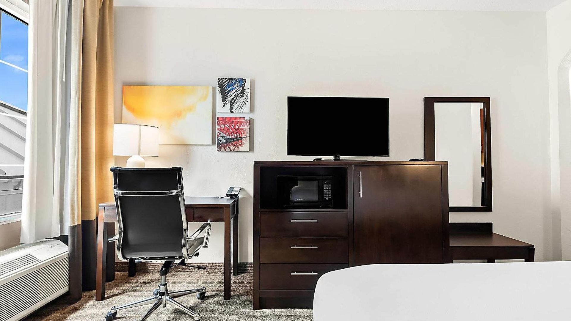 Comfort East 4*