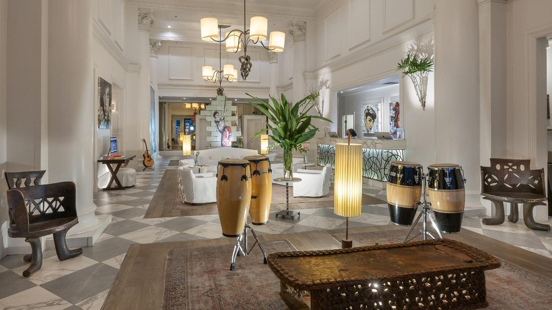 International House Hotel