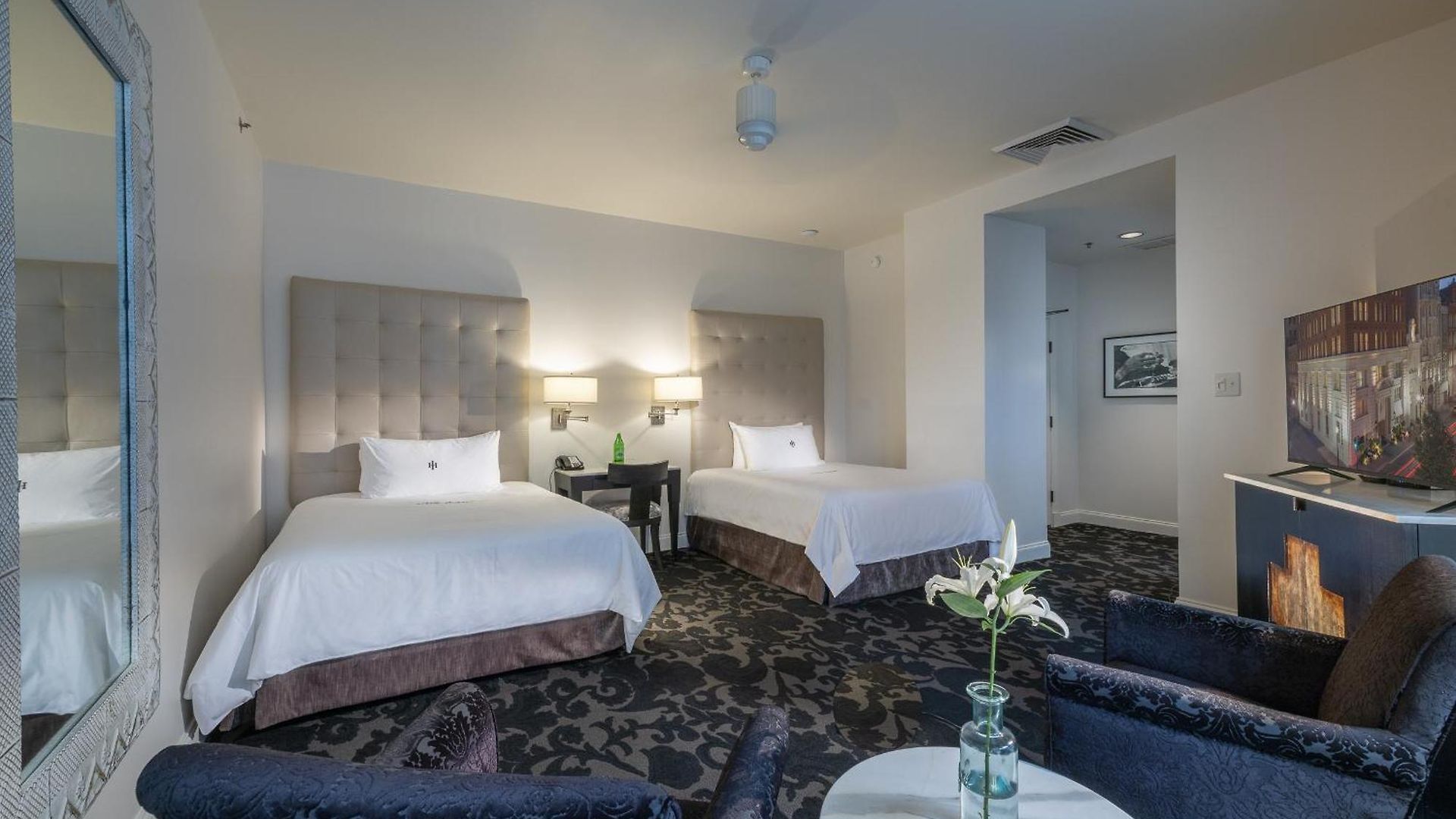 Hotel International House