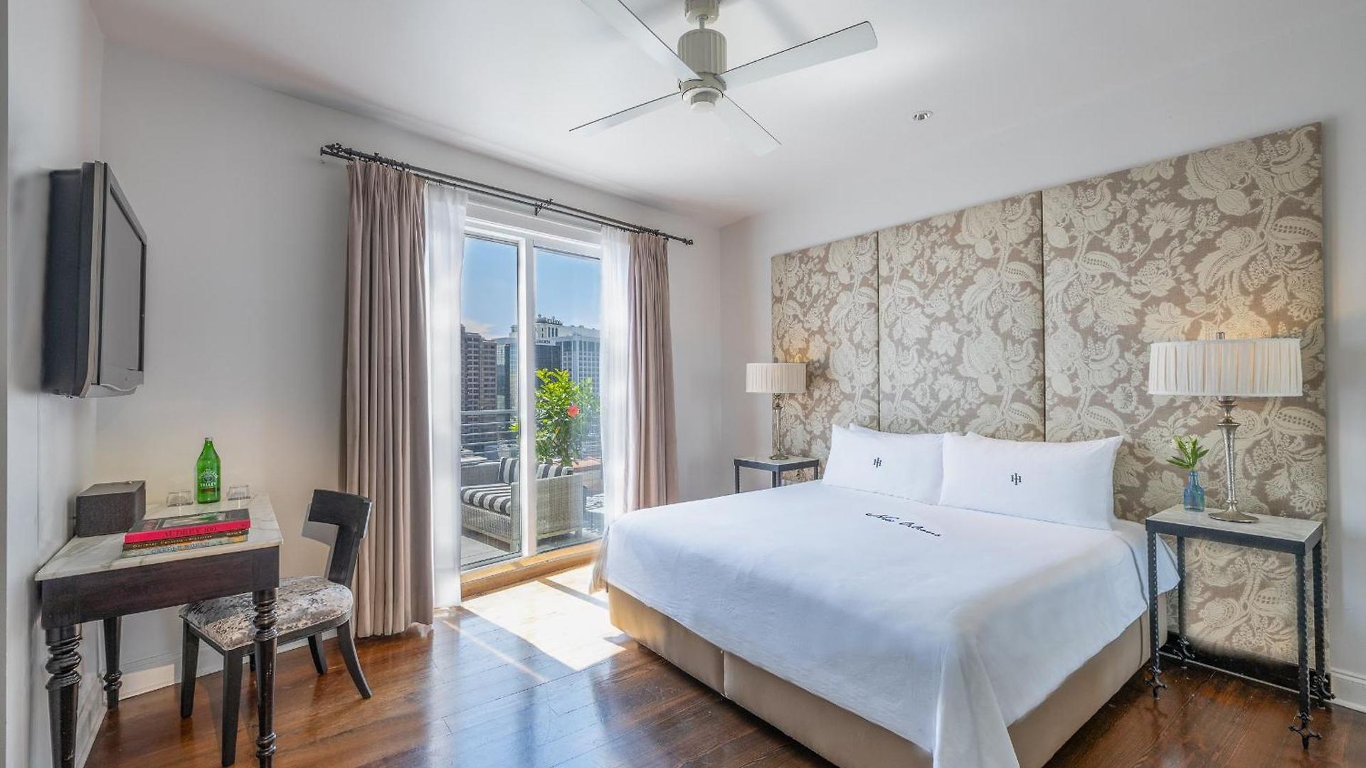 Hotel International House 4*