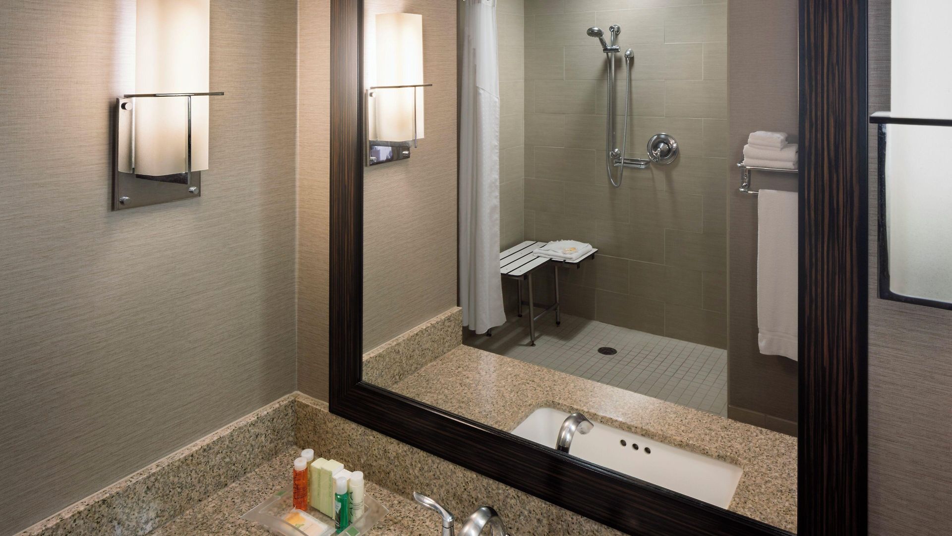 New Orleans-downtown Superdome By Ihg 4*