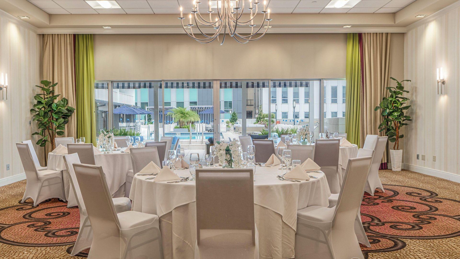 New Orleans-downtown Superdome By Ihg 4* New Orleans