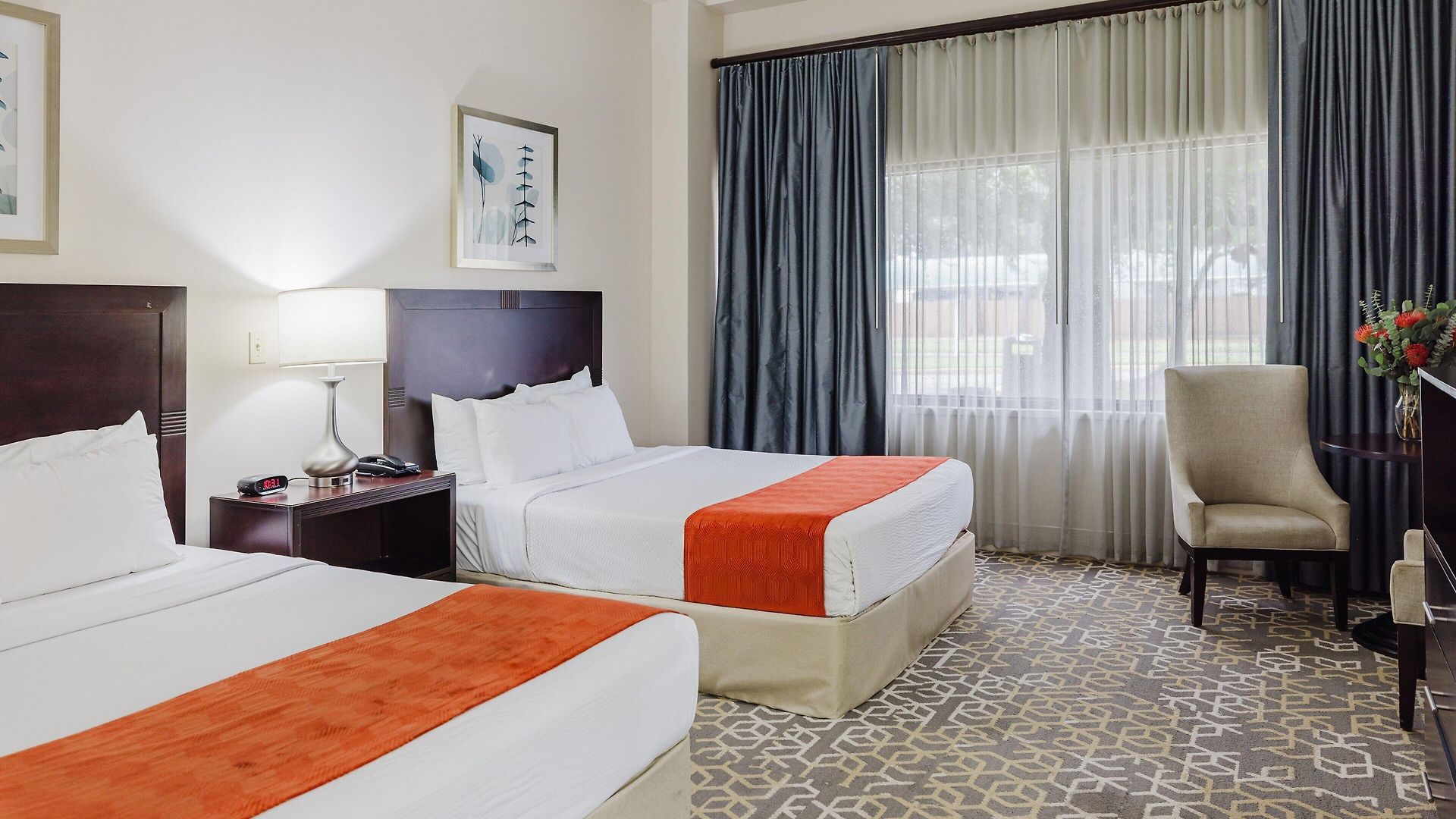 Hotel Brent House 3*