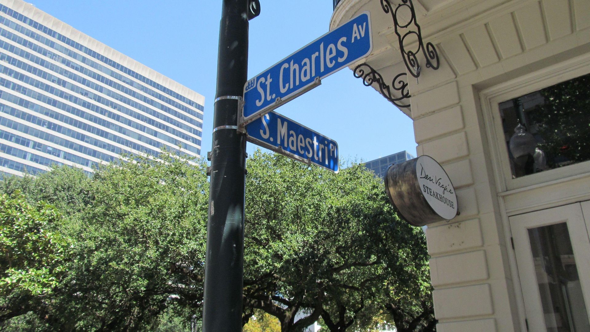 The Lafayette By Kasa Living New Orleans