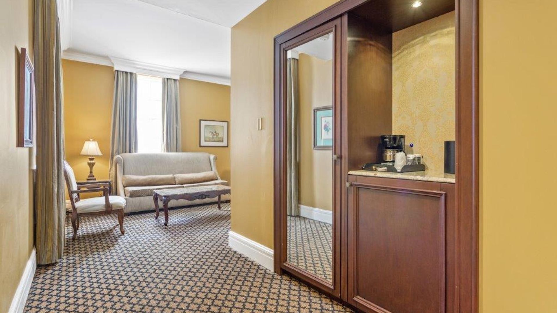 The Lafayette By Kasa Living New Orleans