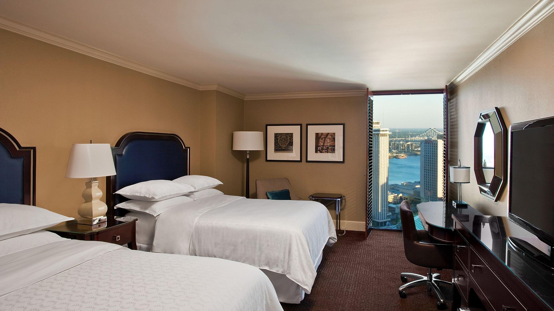 Sheraton 4*