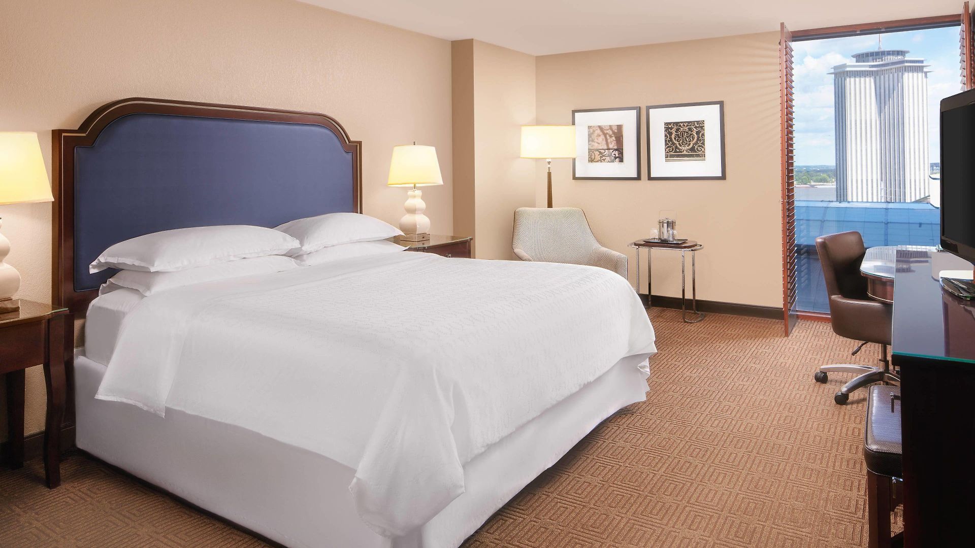 Sheraton Hotel 4*