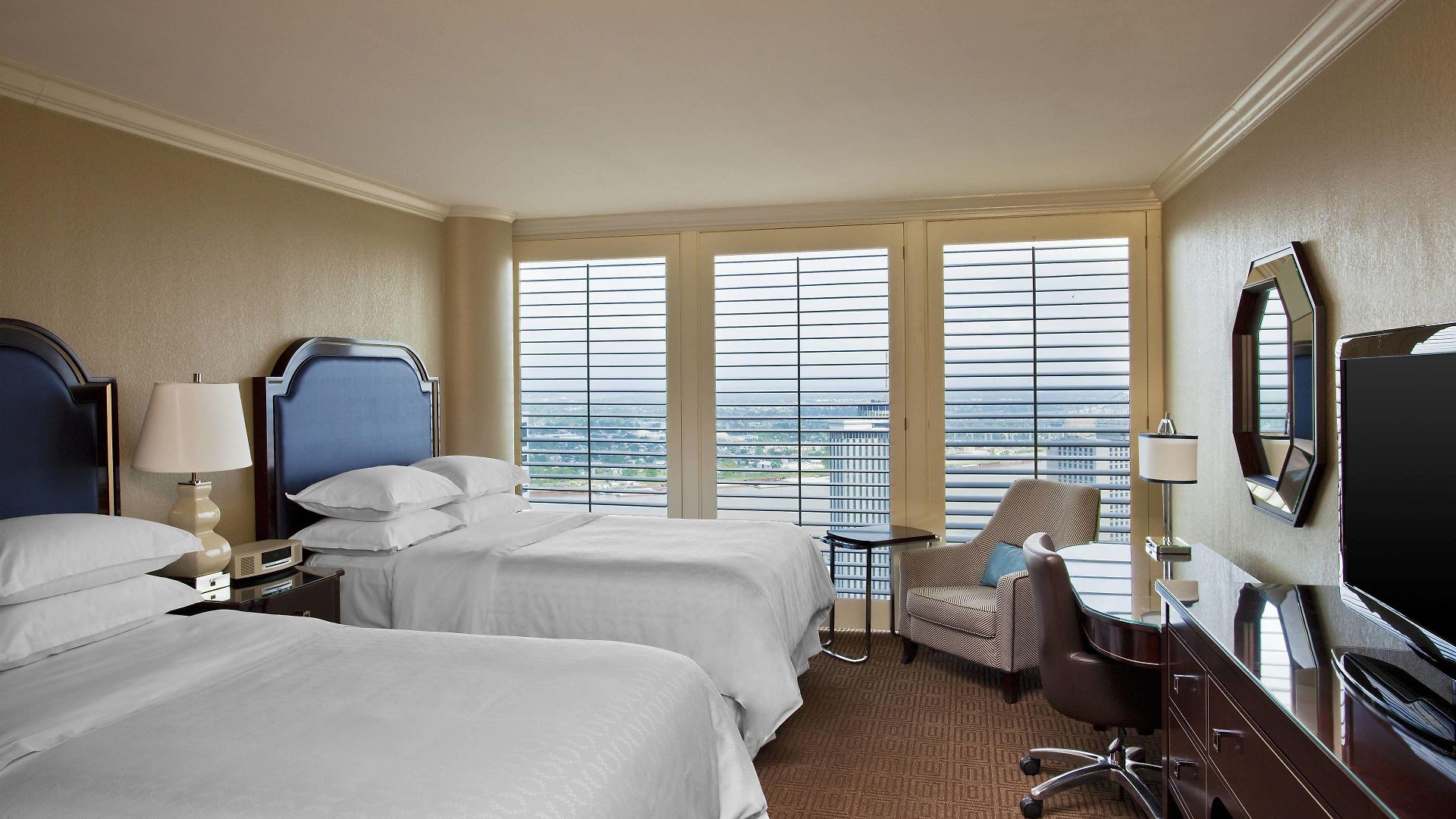 Sheraton 4*