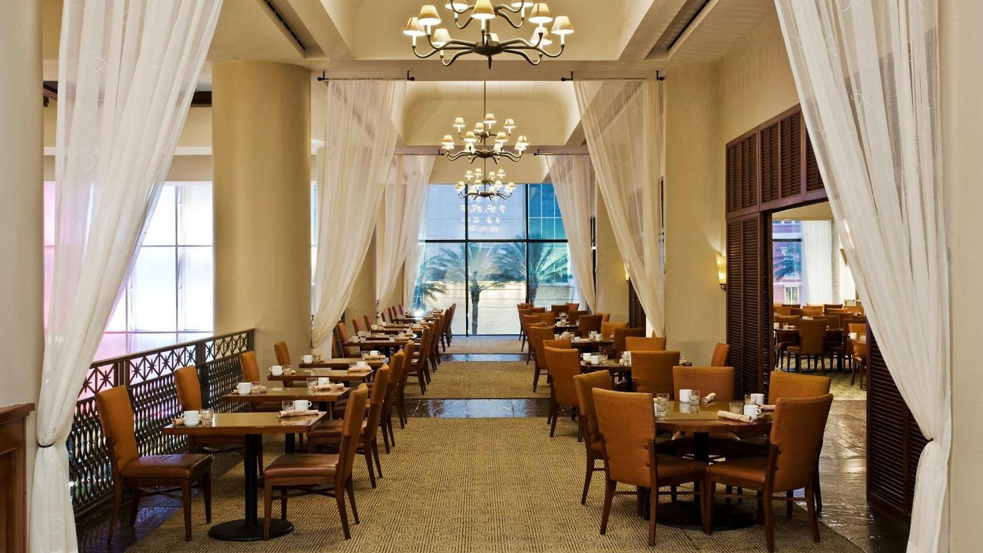 Hotel Sheraton 4*