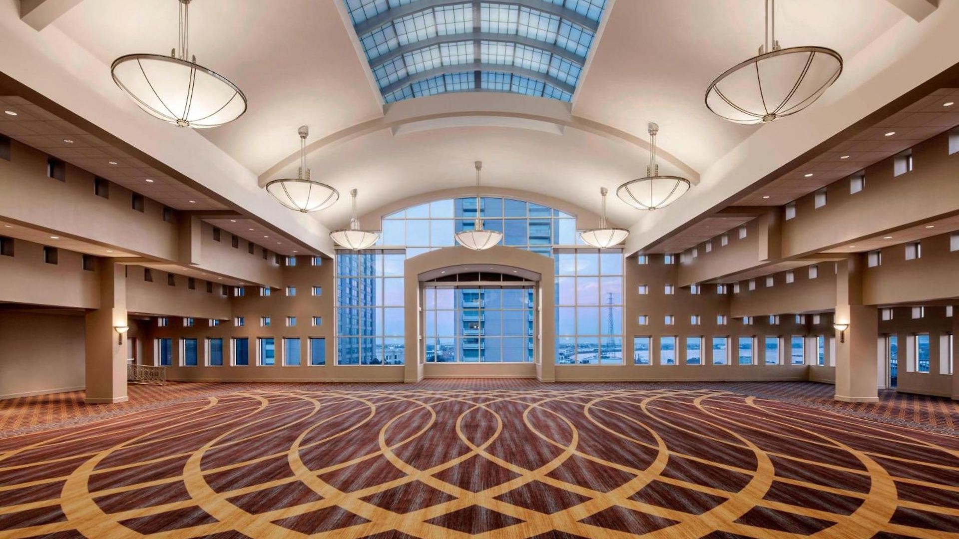 Sheraton Hotel 4*