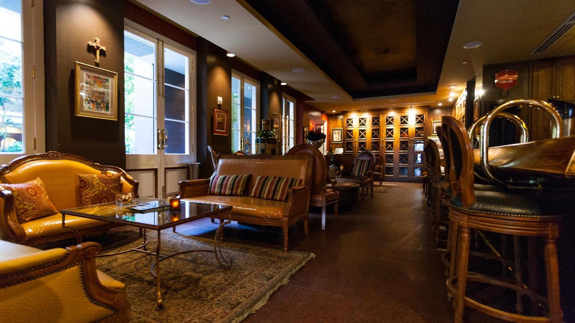Mazarin Hotel