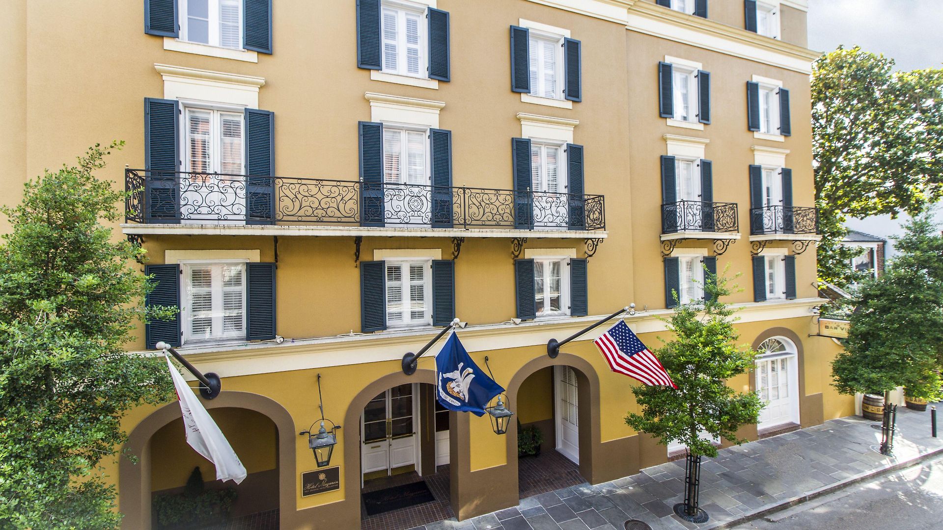 Mazarin Hotel