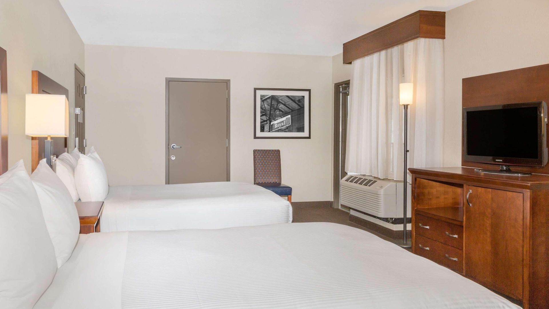 Wyndham French Quarter Hotel 4*