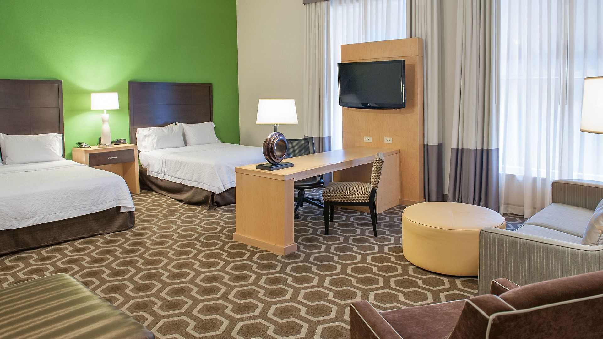 Hotel Hampton & Downtown French Quarter Area
