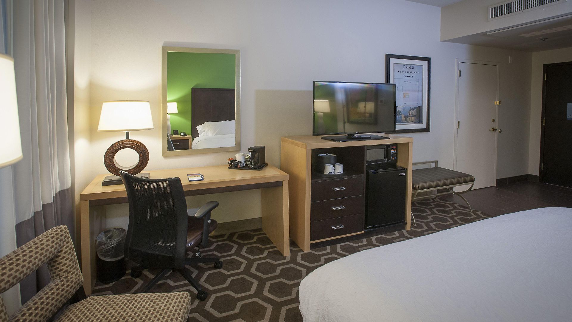 Hampton & Downtown French Quarter Area Hotel New Orleans