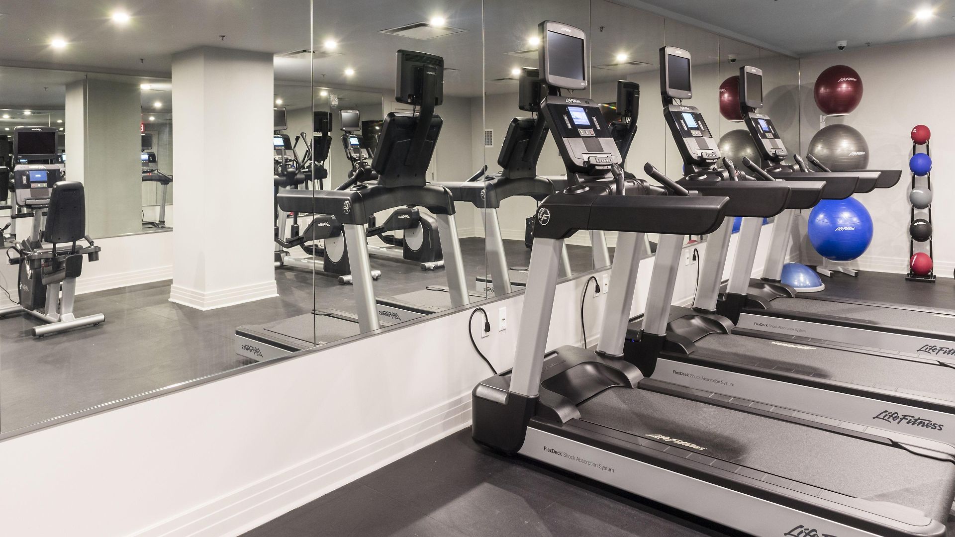 The Jung And Residences 3*