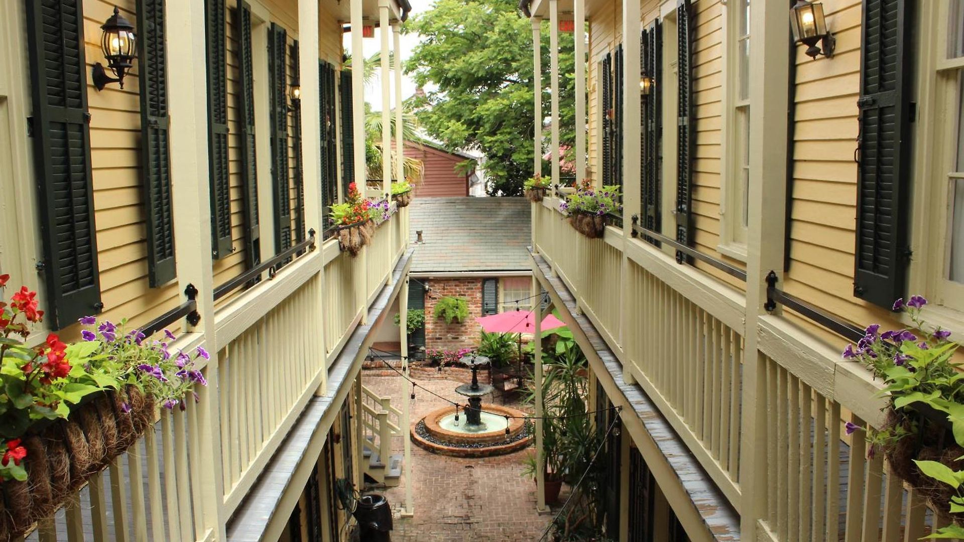 Hotel Andrew Jackson French Quarter 3*