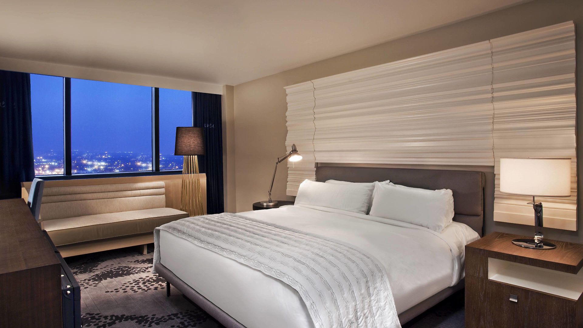 Le Meridien 4*