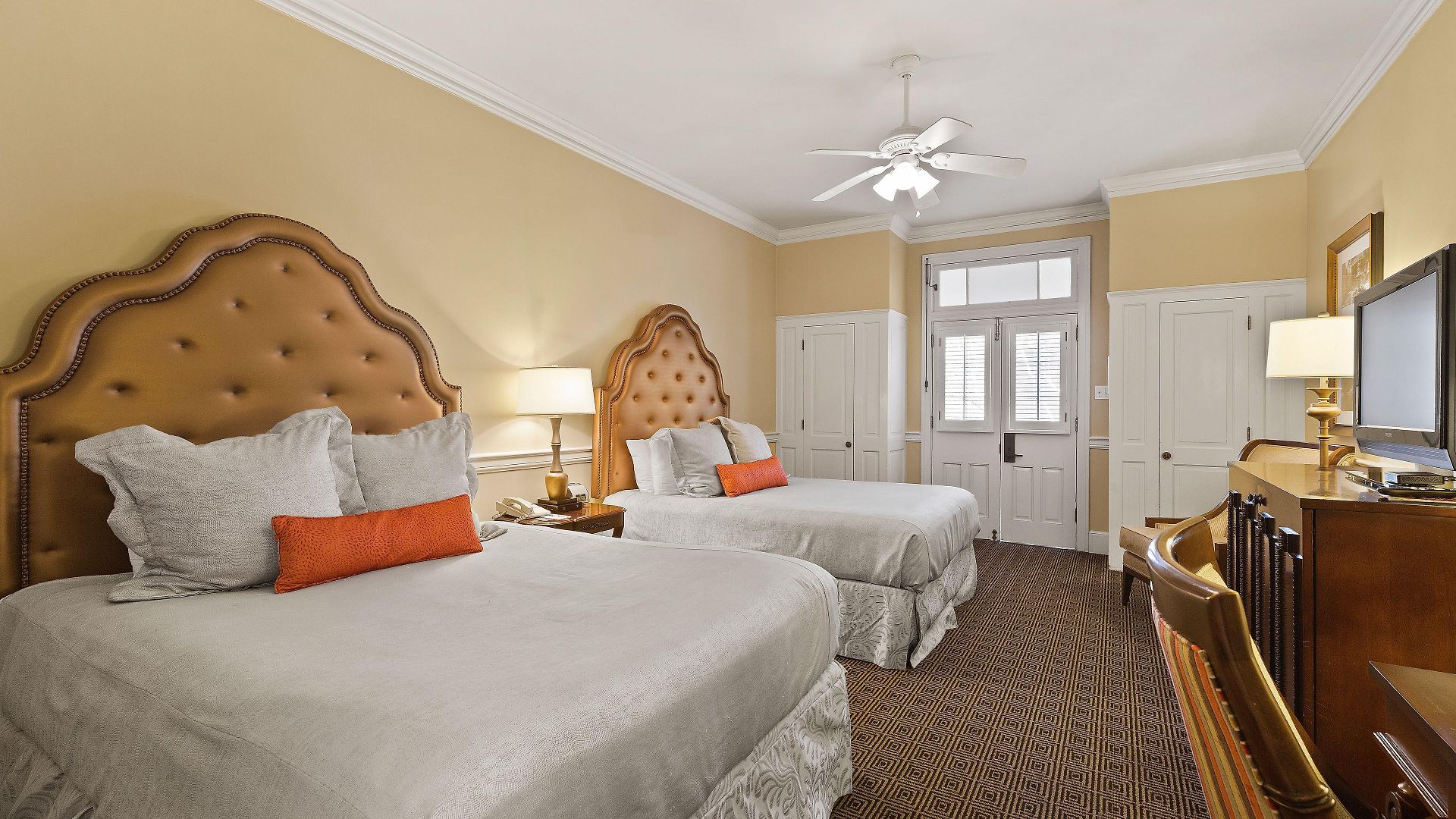 Provincial Hotel 4*