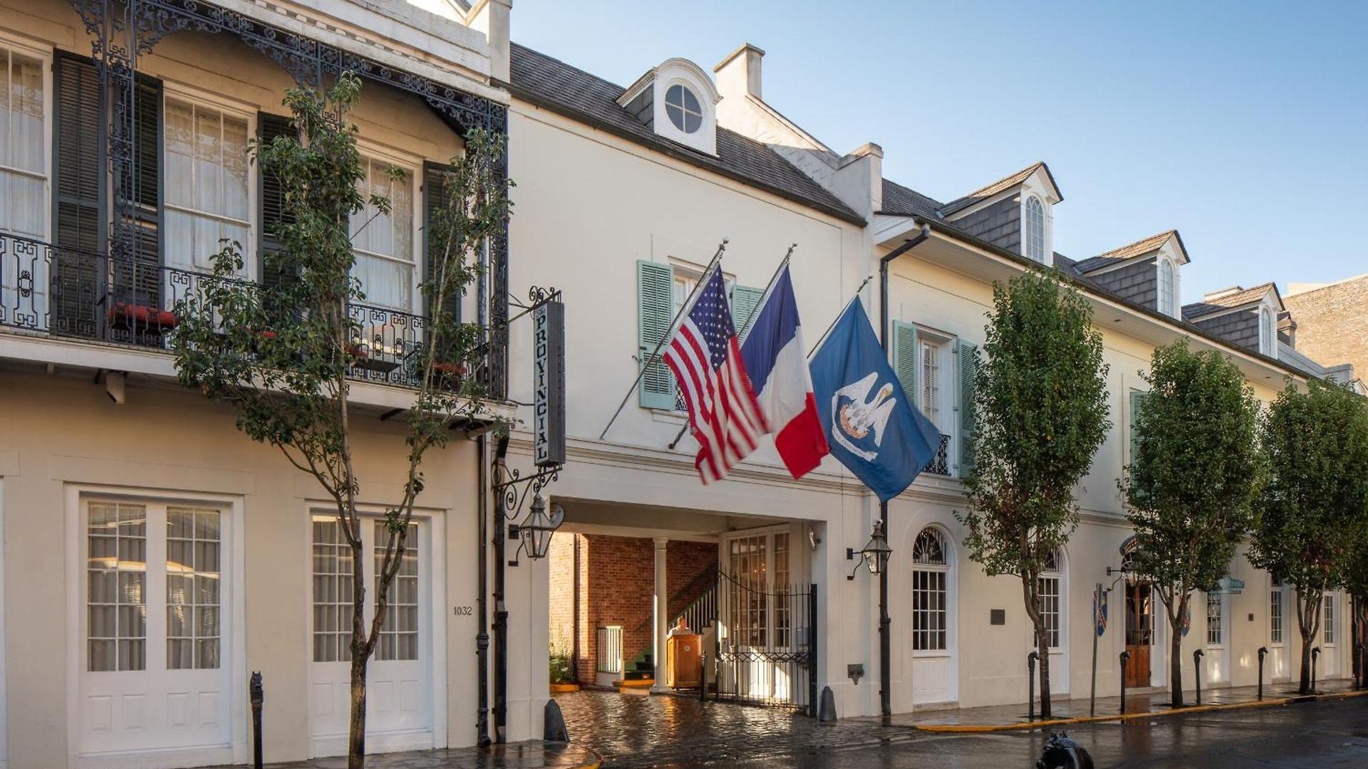 Provincial Hotel 4*