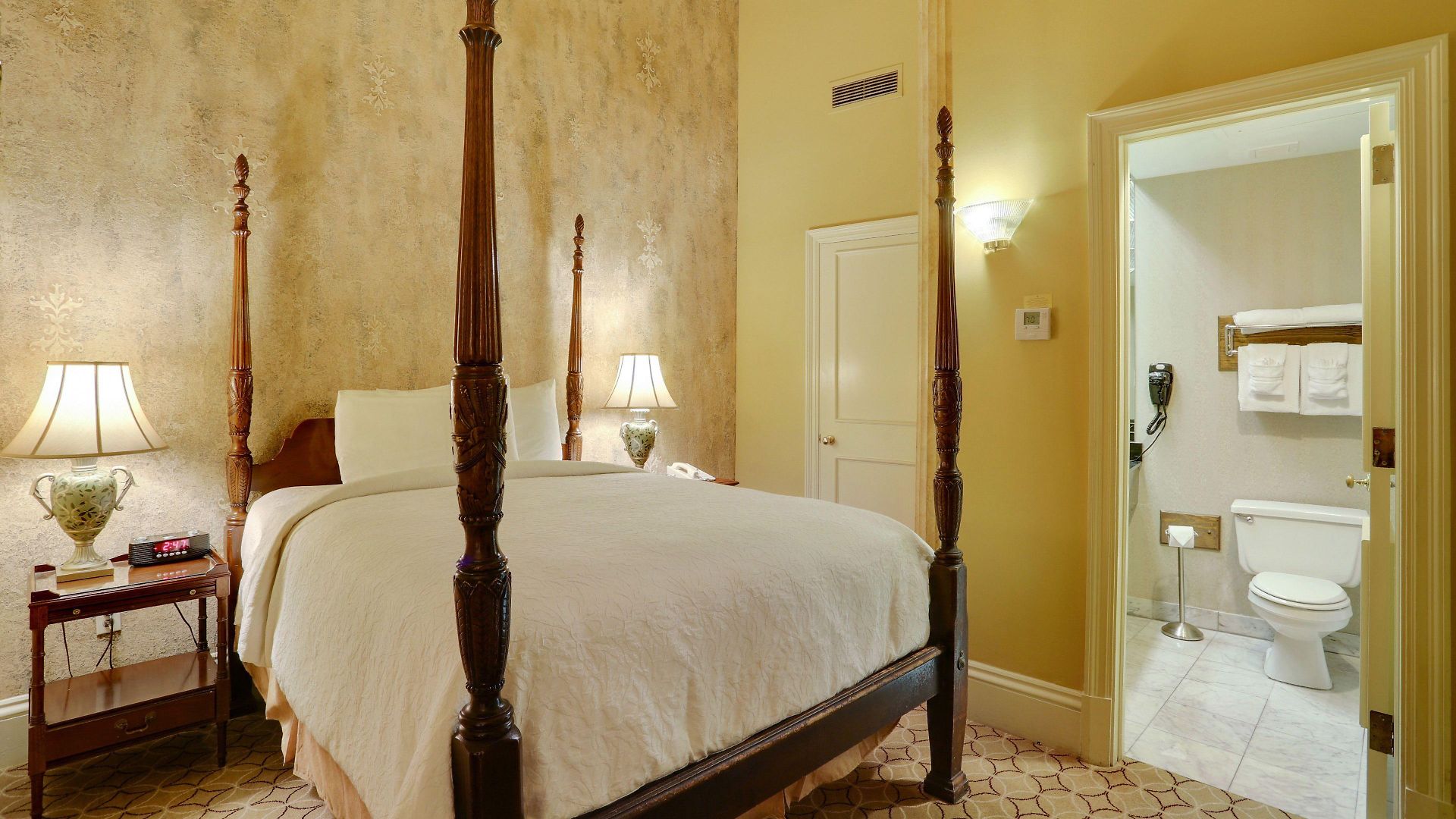 Pelham Hotel