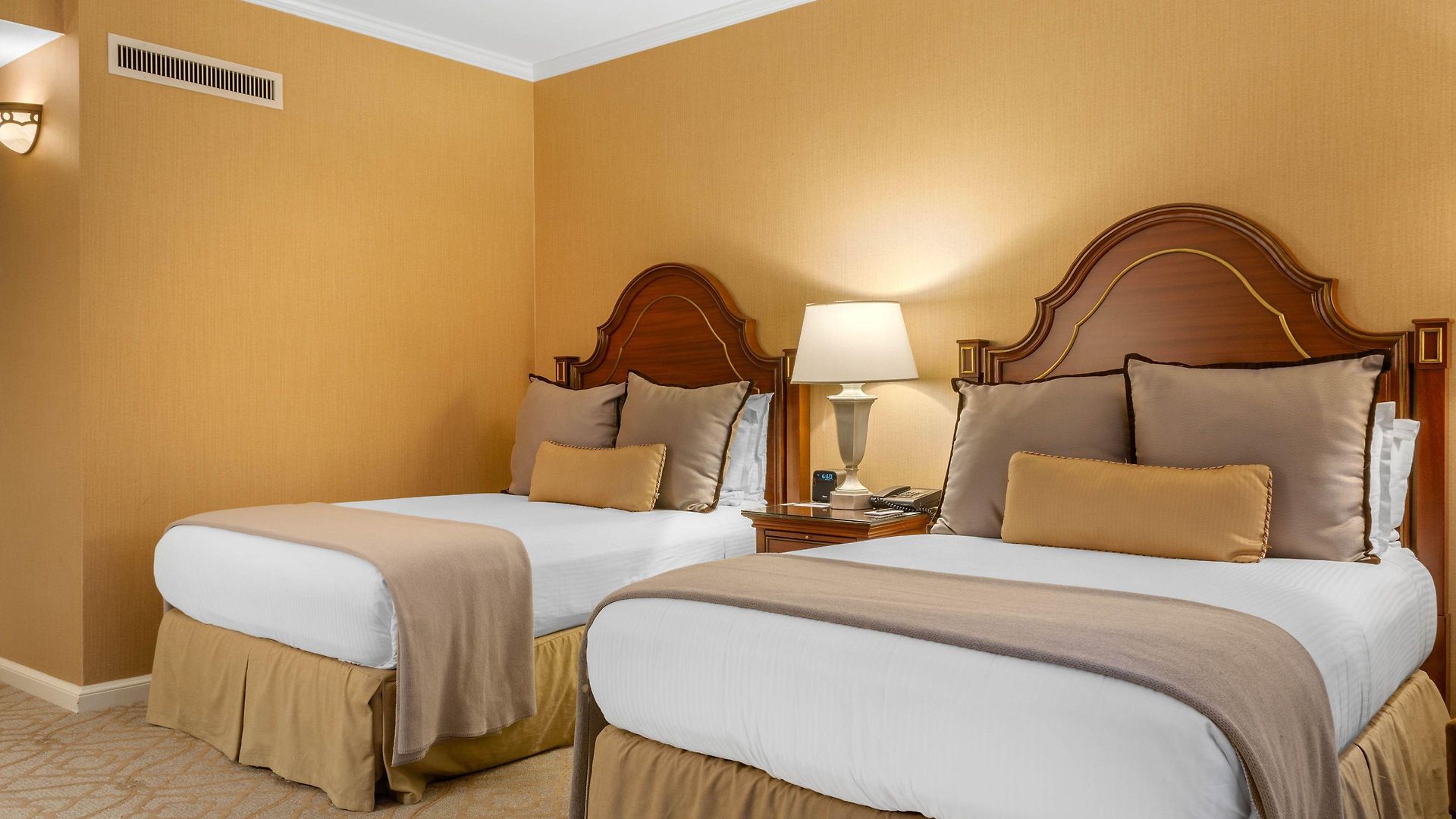 Omni Royal Orleans Hotel 4*