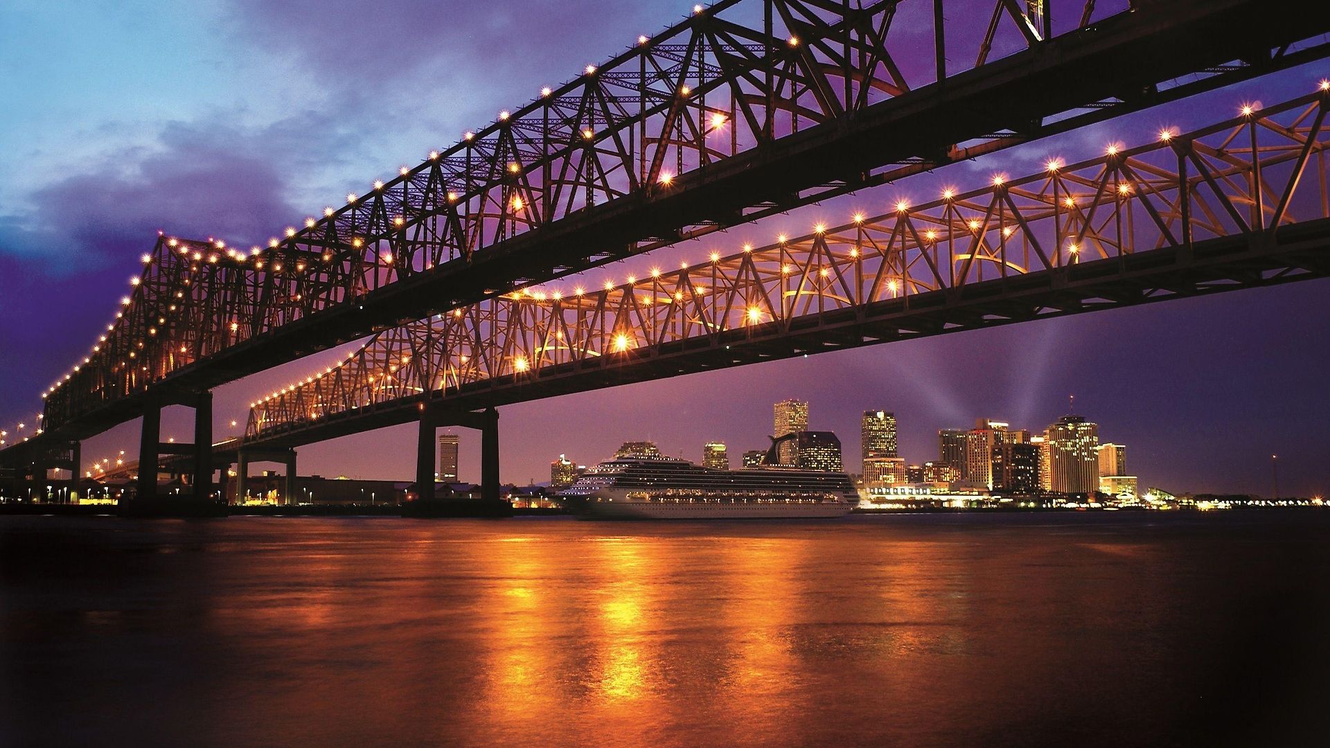 Hotel Hilton Riverside 4*