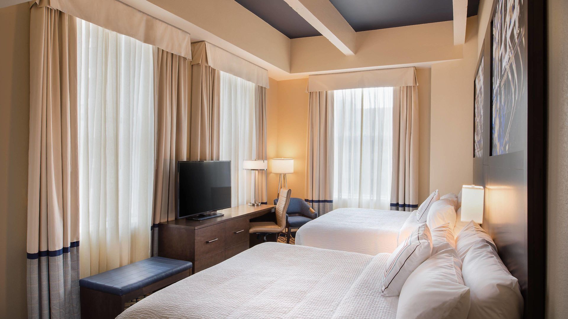 Fairfield By Marriott & Downtown French Quarter Area 3* New Orleans