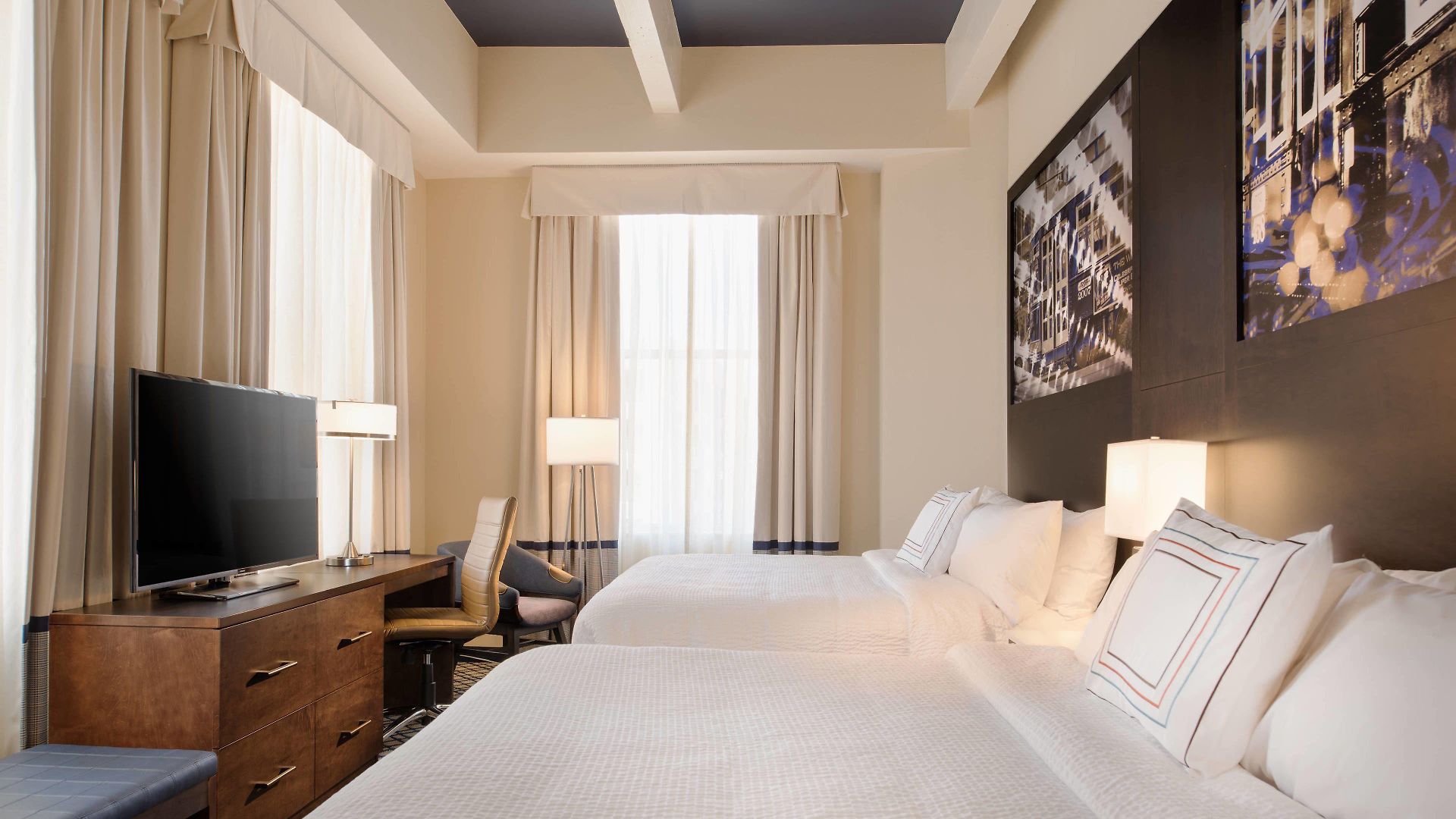 Fairfield By Marriott & Downtown French Quarter Area New Orleans