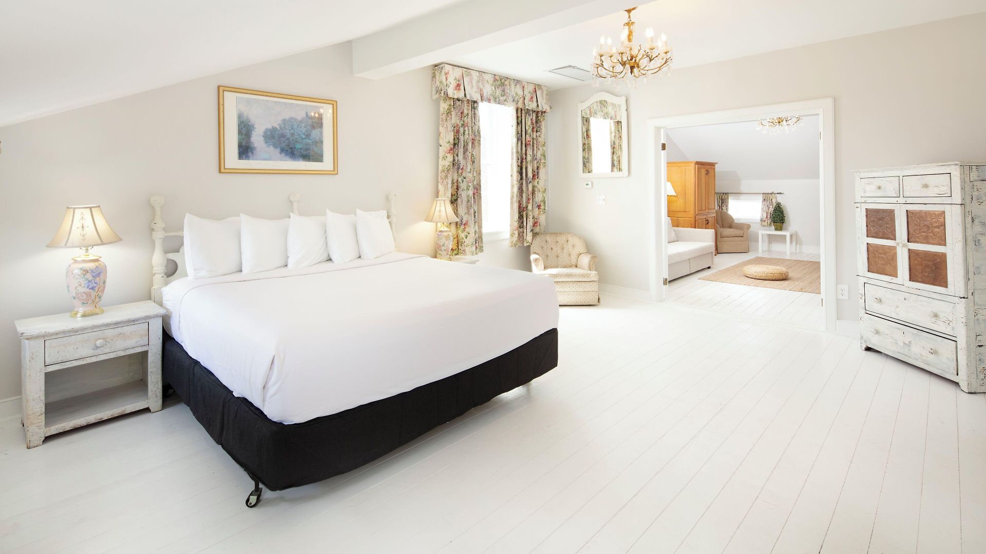 Maison Saint Charles 3*