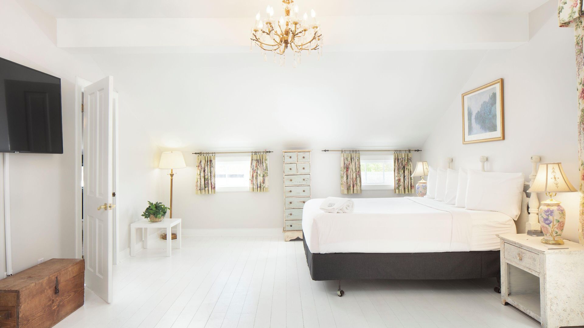 Maison Saint Charles 3*