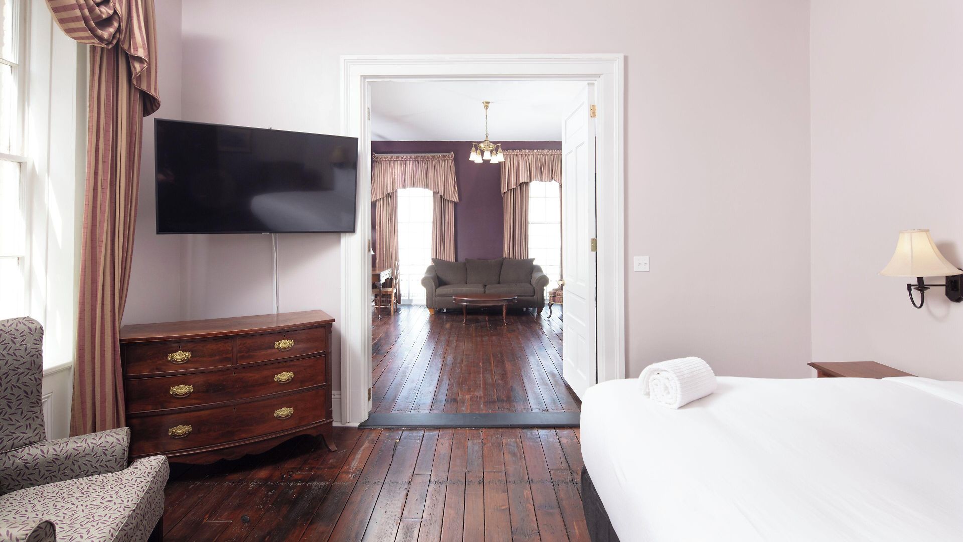 Maison Saint Charles Hotel 3*