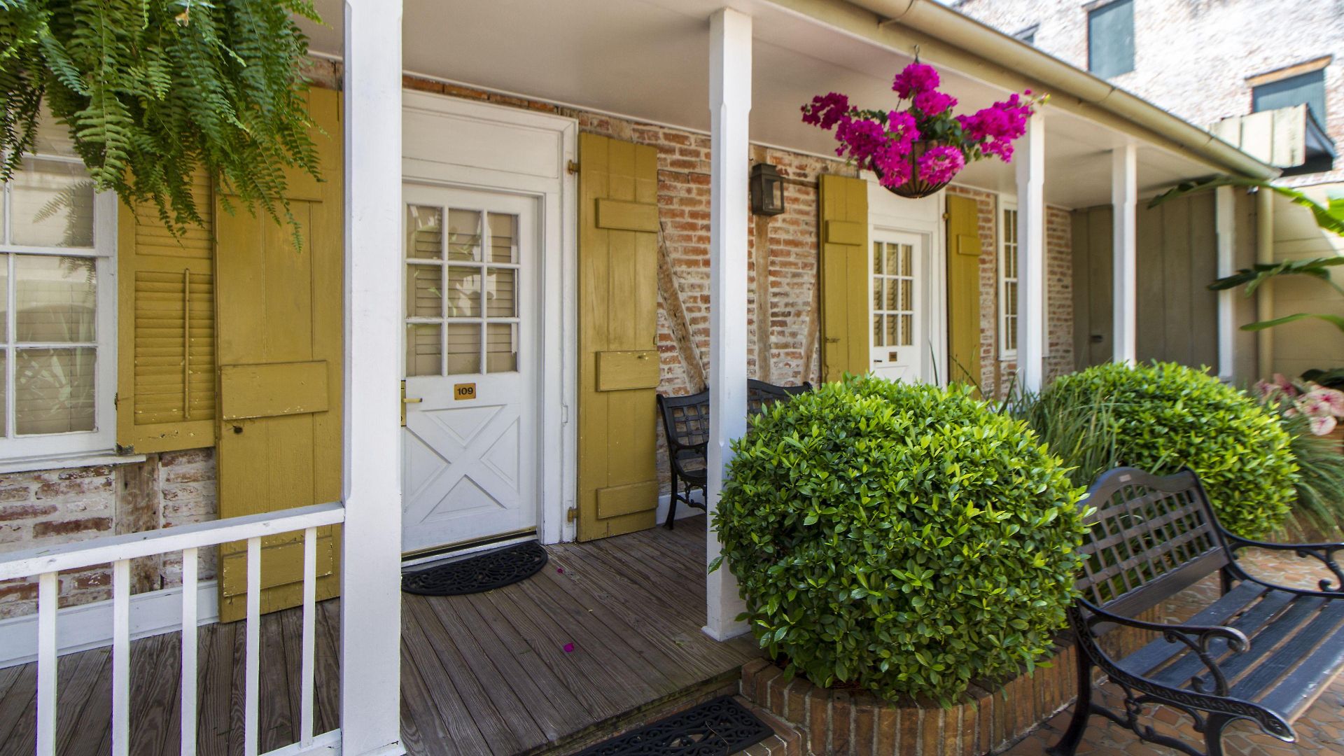 Hotel Dauphine Orleans New Orleans