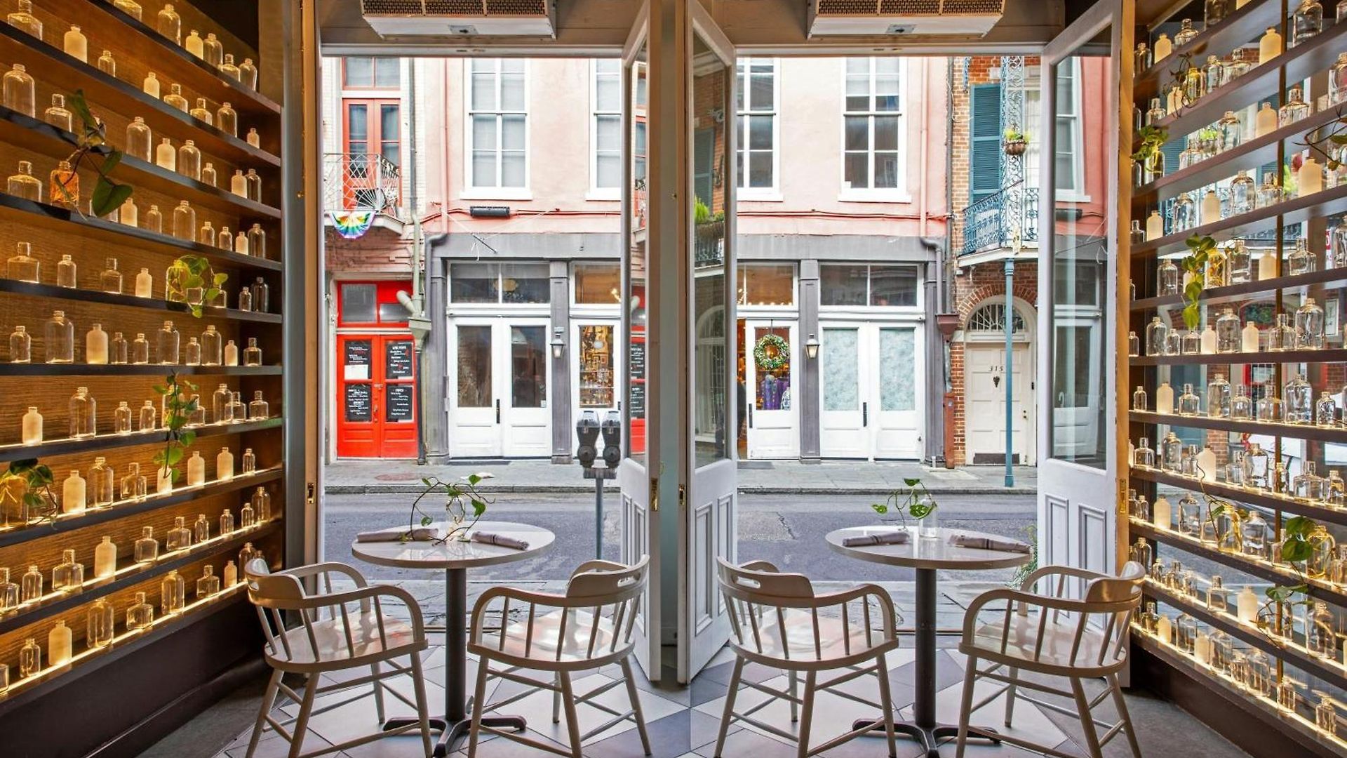 De La Poste - French Quarter, A Renaissance Hotel