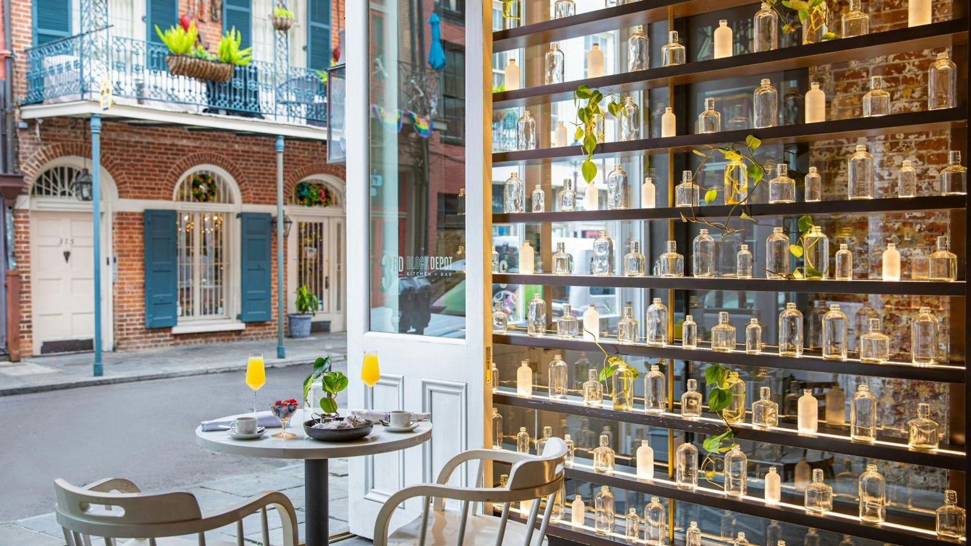 Hotel De La Poste - French Quarter, A Renaissance New Orleans