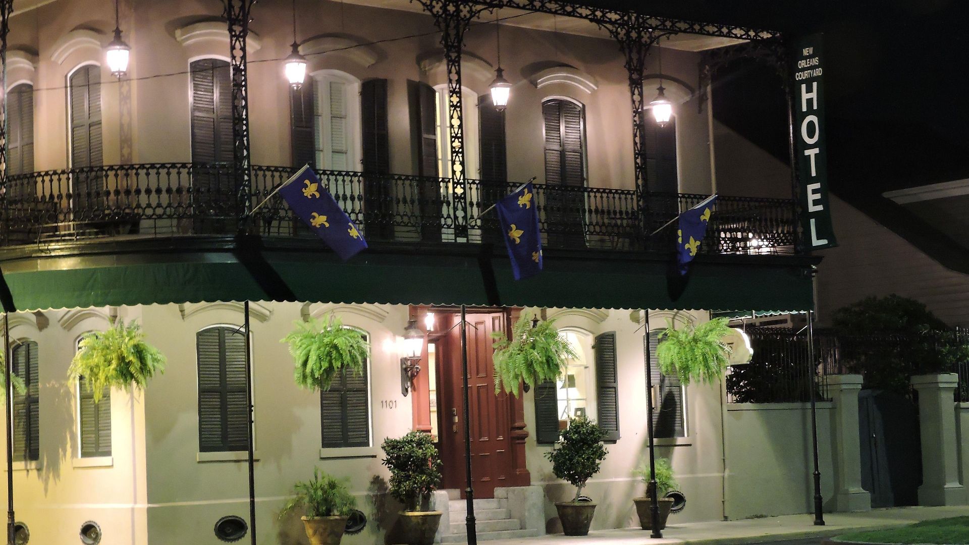 Hotel Courtyard By The French Quarter